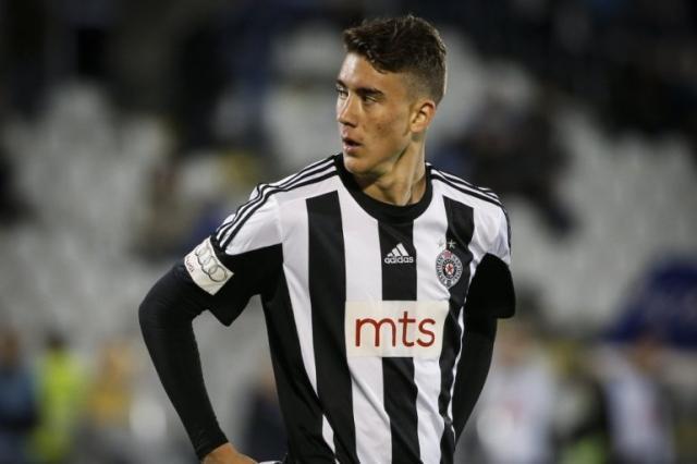 胜利总是会 胜利总是会