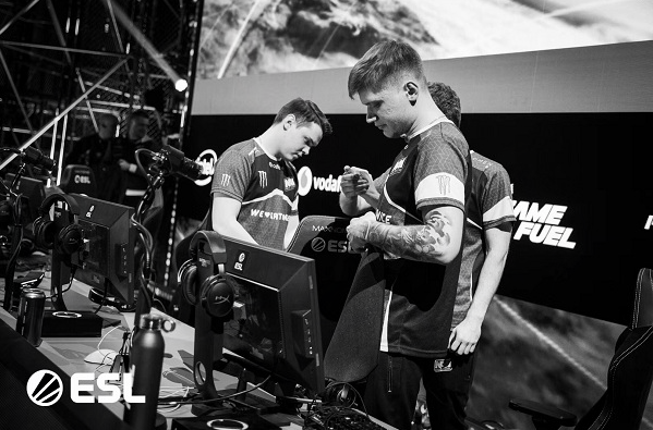 强队成绩的 强队成绩的