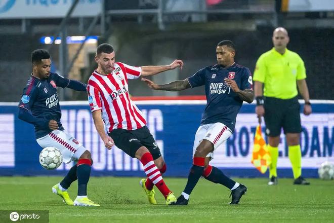 令人意外的 令人意外的